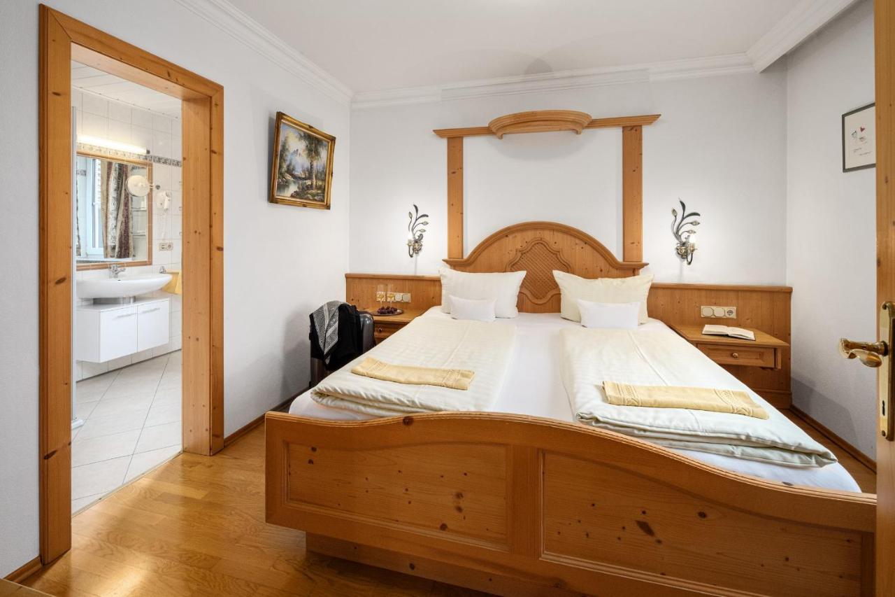 Hotel Preishof Kirchham Eksteriør bilde