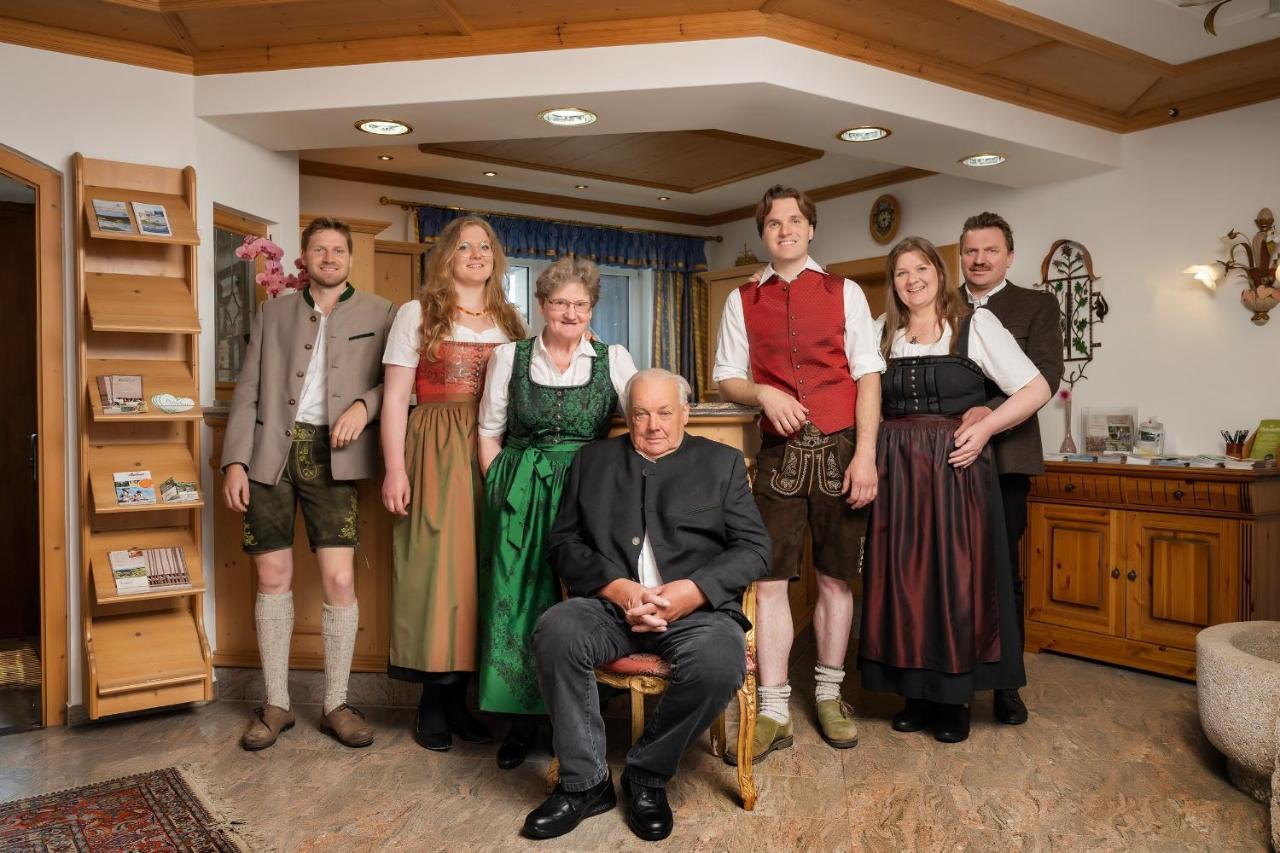 Hotel Preishof Kirchham Eksteriør bilde