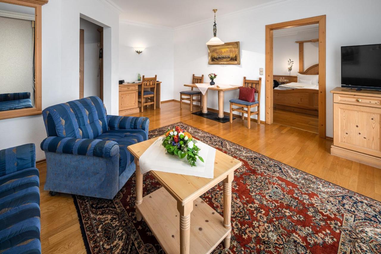 Hotel Preishof Kirchham Eksteriør bilde